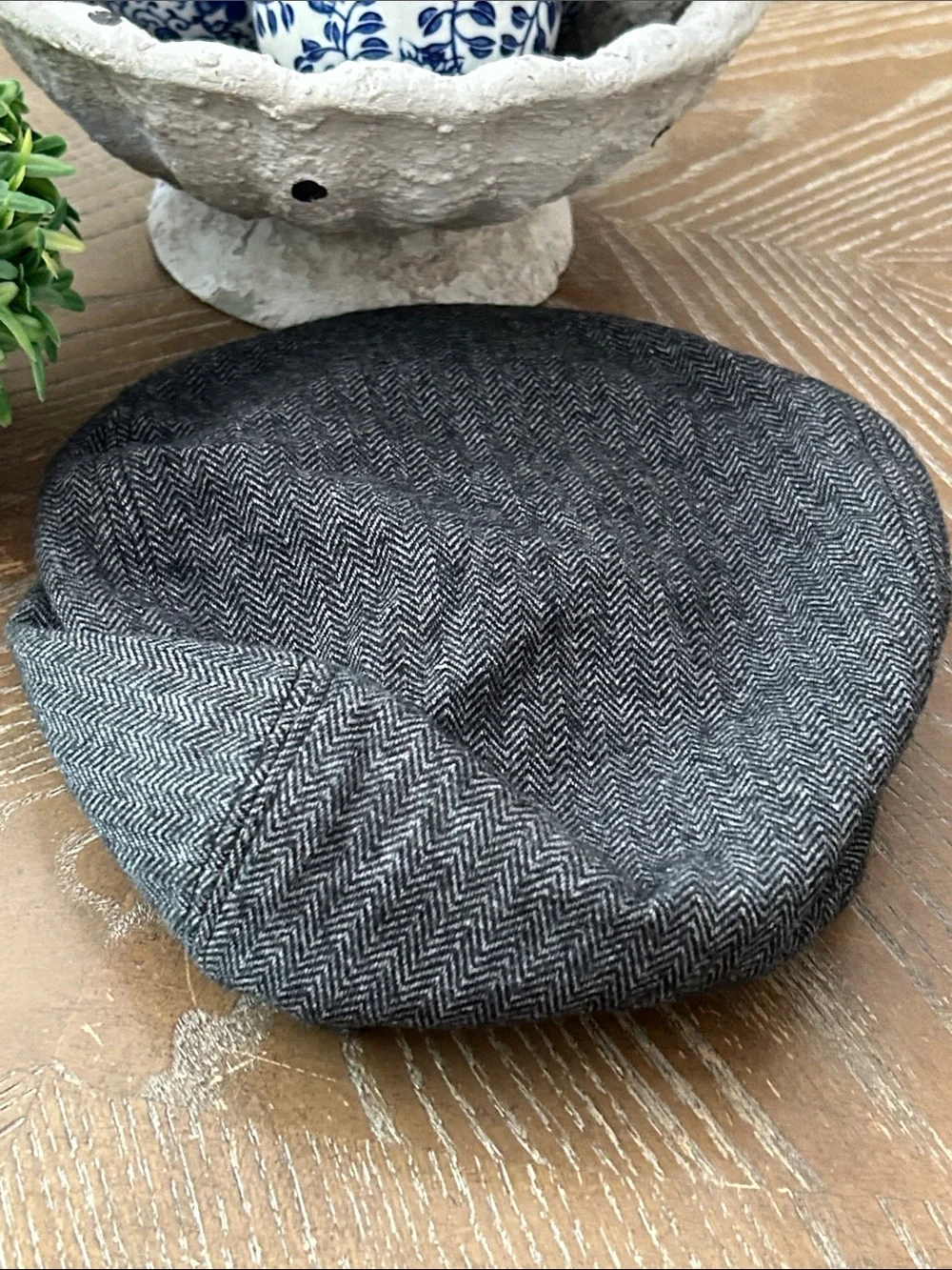 Boys Gymboree Gray Herringbone Flat Newsboy Cap Cabbie Hat